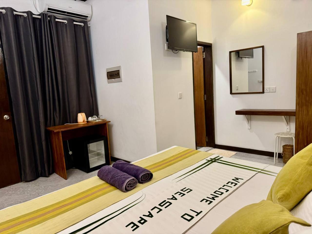 Seascape Retreats Dhigurah Otel Dhigurah  Dış mekan fotoğraf