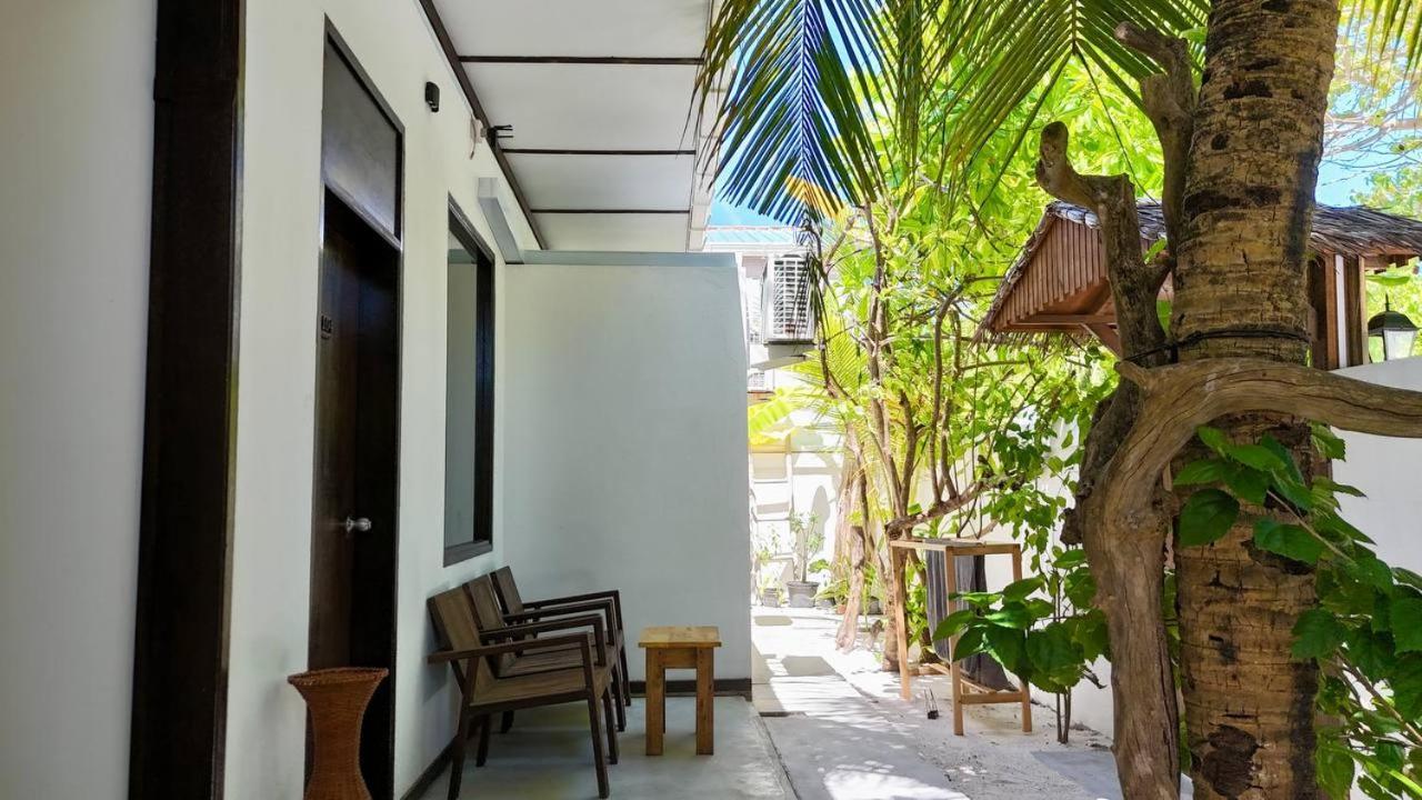Seascape Retreats Dhigurah Otel Dhigurah  Dış mekan fotoğraf