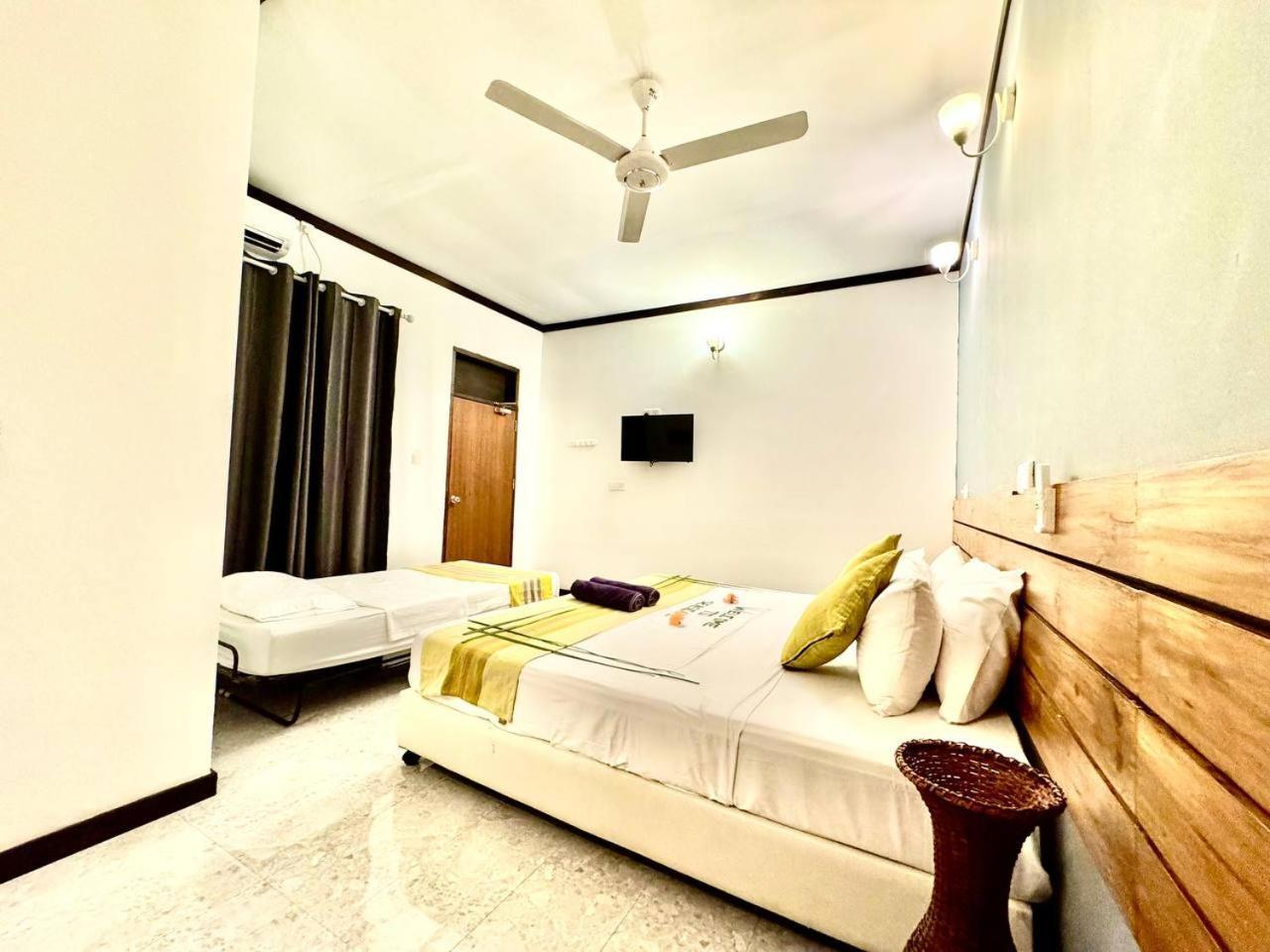 Seascape Retreats Dhigurah Otel Dhigurah  Dış mekan fotoğraf