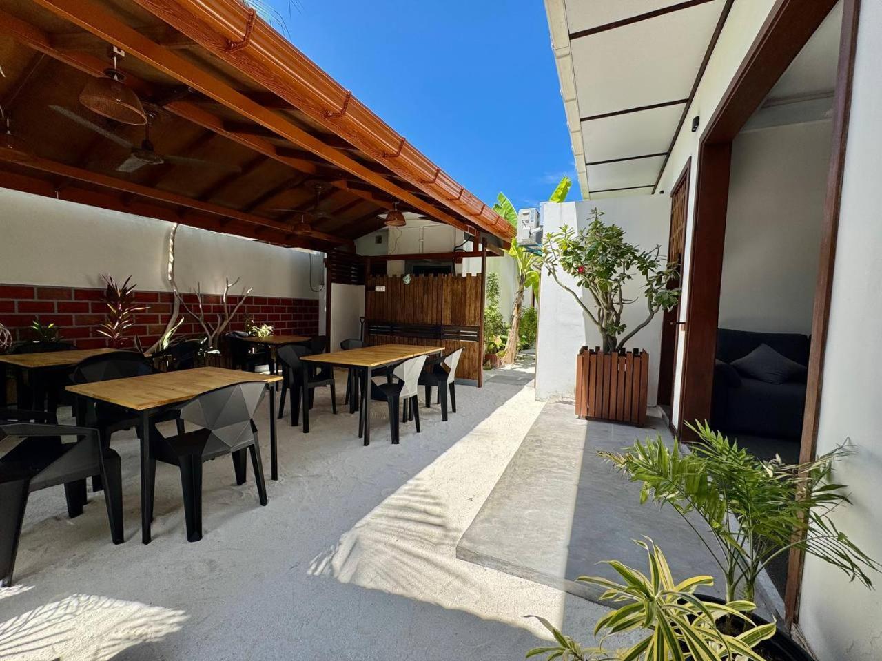 Seascape Retreats Dhigurah Otel Dhigurah  Dış mekan fotoğraf