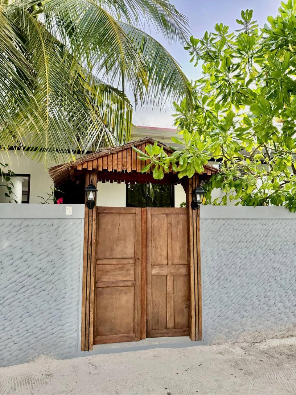 Seascape Retreats Dhigurah Otel Dhigurah  Dış mekan fotoğraf