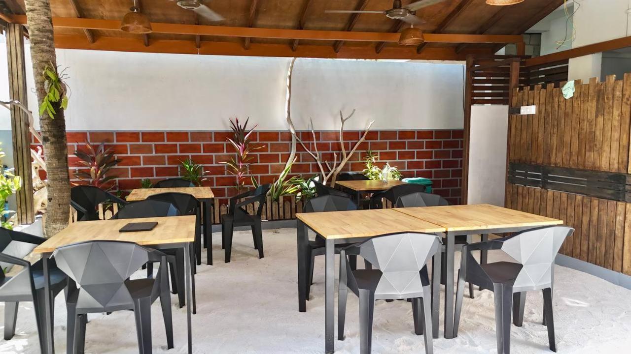 Seascape Retreats Dhigurah Otel Dhigurah  Dış mekan fotoğraf